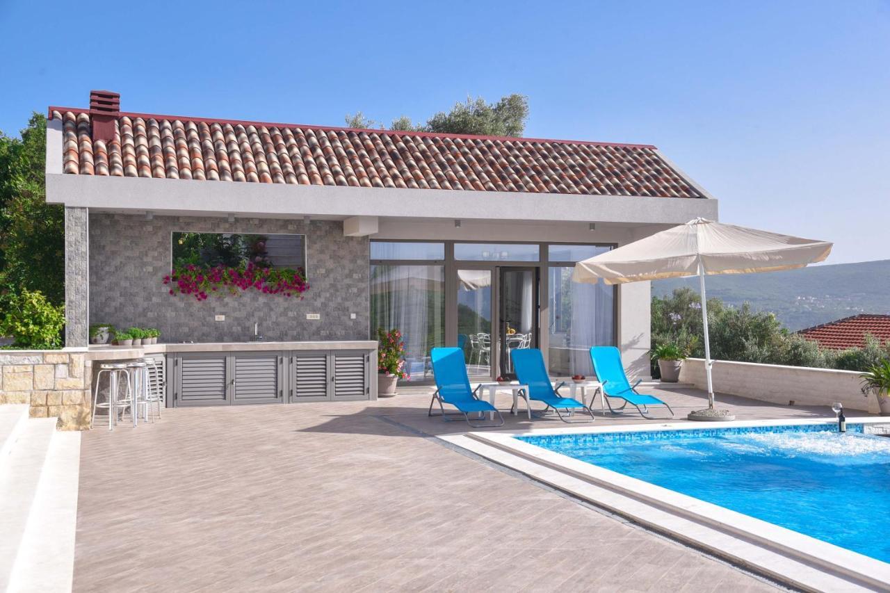 Verbalj With Swimming Pool *